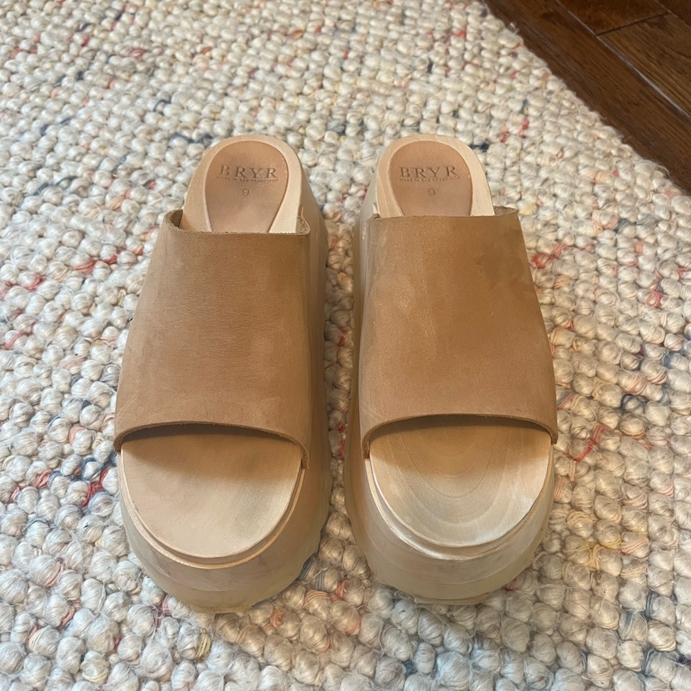Bryr chonk slide in cashmere